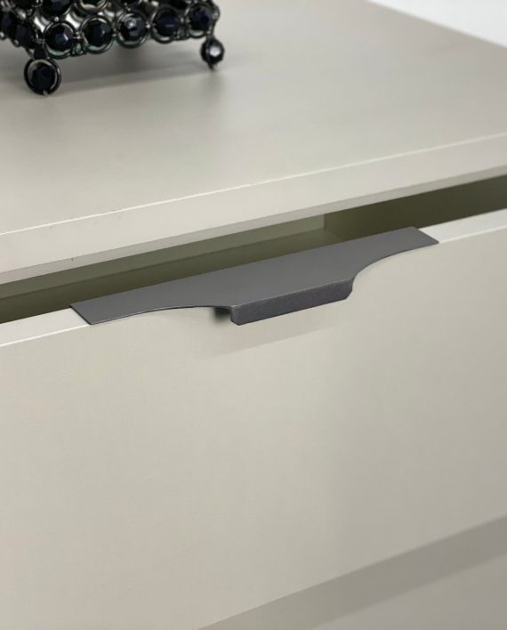 PUXADOR CLEAN CAVA TITANIO